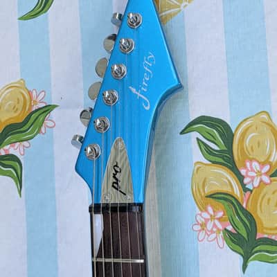 Firefly FFSK 2026 - Metallic blue and white image 5