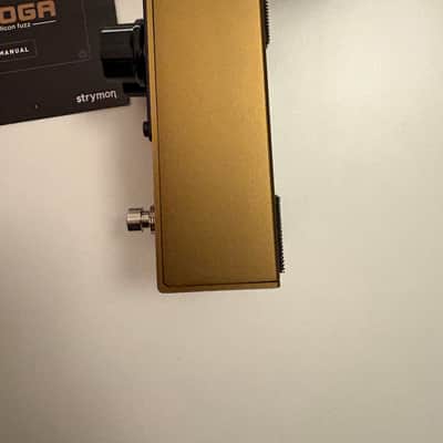 Strymon Canoga Vintage Silicon Fuzz 2026 - Present - Gold / Black image 3
