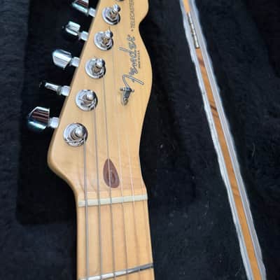 60 Anniversary 2006 Fender Highway One Telecaster with Maple Fretboard - Honey Blonde Transparent image 5