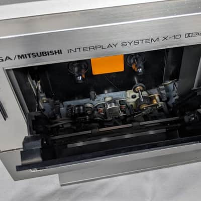 MGA/Mitsubishi X-10 Interplay System - Vertical Turntable - 1980s w/ X-11 System For Parts image 11