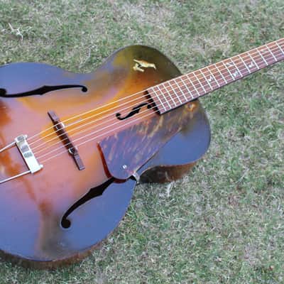 Stunning Stunning RARE Vintage 1930s/40s Lark Junior Acoustic Archtop Guitar Regal Kay Harmony NICE! image 6