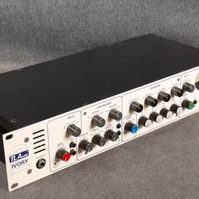 TLA IVORY 2 5051 MONO VALVE PREAMP COMPRESSOR GATE EQ 2010's image 2