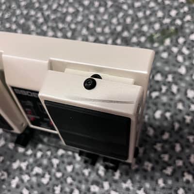 Boss DD-20 Giga Delay 2005 - Present - White image 5