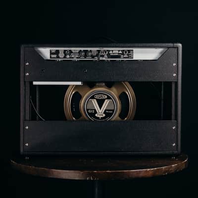 Fender '68 Custom Deluxe Reverb Combo Amplifier image 2