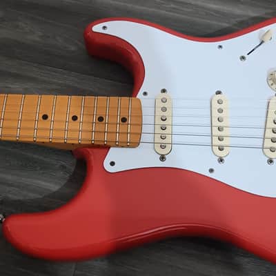 Fender Stratocaster 2010 - Fiesta red image 2