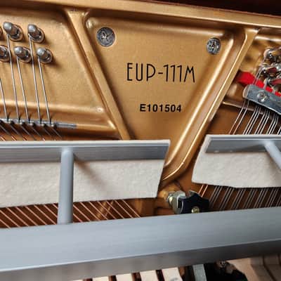 Essex EUP-111M Upright Piano * mfg 2002 in Korea * Free 1st Floor Delivery In NJ! * image 5