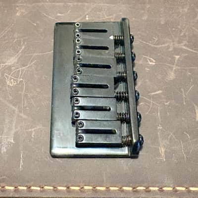 Fender Jim Root Jazzmaster Bridge Assembly - Black - No Trem - Hardtail image 3