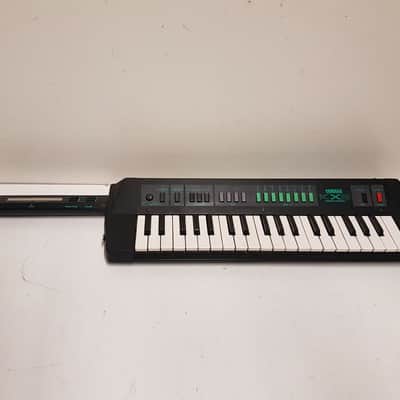 Yamaha KX 5 Remote Keyboard image 2