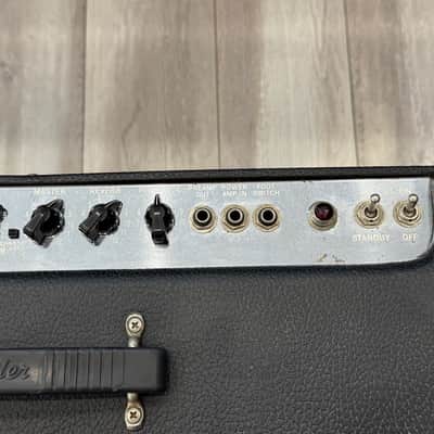 Fender Hot Rod Deville 60W 2x12 Tube Guitar Combo Amp image 8