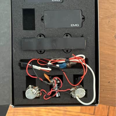 EMG PJ/SET-B Active P/J Bass Set | Reverb