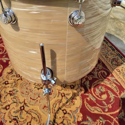 DW Collector's Series Maple VLX 16x20 Gong Drum W/ Bag - Creme Oyster (C013-9) image 7