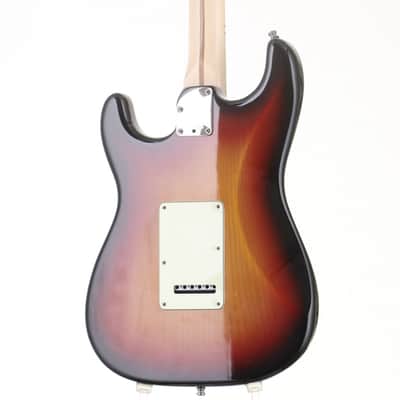 Fender American Deluxe Stratocaster SCN HSS with S-1 Pickup, 3-Color Sunburst [DZ8014792] (04/22) image 5