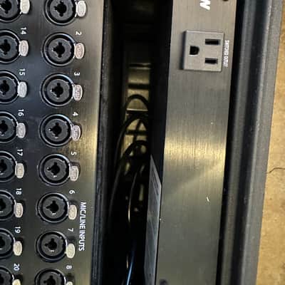 PreSonus StudioLive 24R with Gator Pro Case and Furman Power Conditioner Bild 5