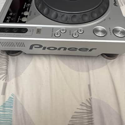 Pioneer CDJ-800 mk2 2006 - Silver image 8