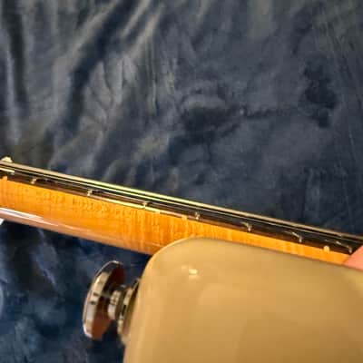 Fender Vintera II '60s Precision Bass 2023 - 2026 - Olympic White image 9