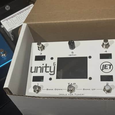 Jet Pedals Unity6 MIDI Controller 2024 - Present - White image 4