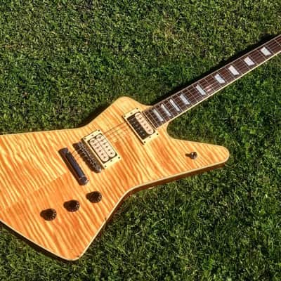 Hamer Explorer EX Gary Moore WILD FRONTIERS 1980s - Natural image 1