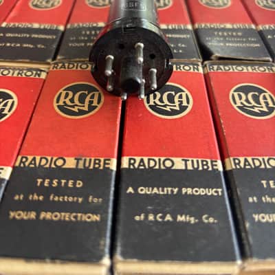 Lot Of (13) RCA 6SF5 Vacuum Tubes Circa-Early 1940s-Metal image 3