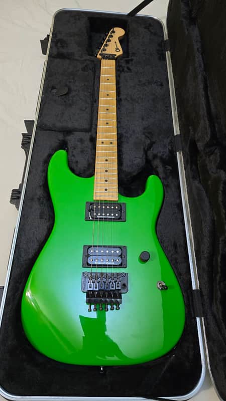 Charvel USA San Dimas 2008-09 - Slime Green image 1
