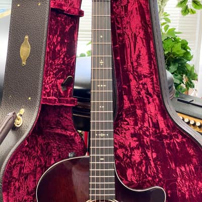 Taylor 524ce Grand Auditorium Cutaway Mahogany Ebony Binding Acoustic-Electric Guitar w/Case image 11
