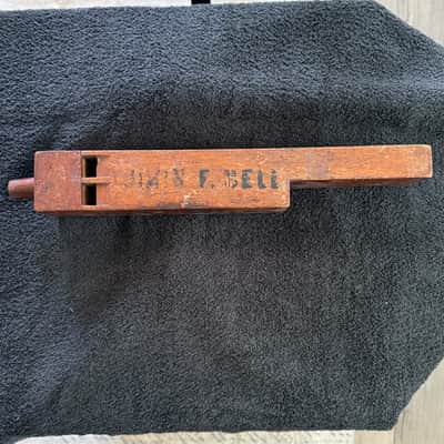 Leedy Real Tone Wood Whistle -  No. 7882 - Two-tone Locomotive Whistle (1915-1925) - Mahogany image 1