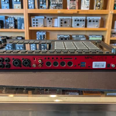 Akai MPC Live III – With Power Supply and USB Cable – Good Condition image 6