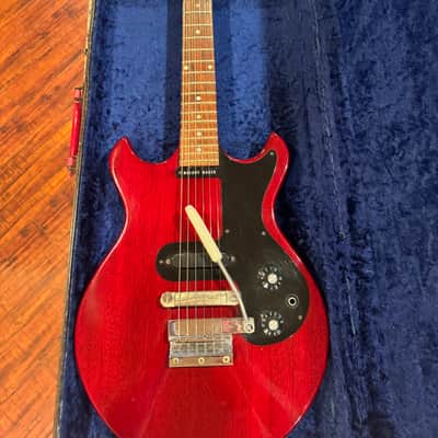 Gibson Melody Maker 1964 Cherry w/vibrato - Cherry (restored by Ren at Heritage Guitars, 1988 image 2