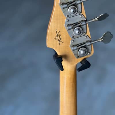 Fender Custom Shop 64 Jazz Bass Guitar 2023 - Lake Placid Blue image 16
