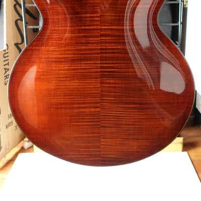 Harrison Classic Jazz Guitar Archtop 2005 - Natural image 12
