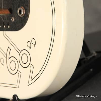 Supro 60 Guitar 1957 White image 13