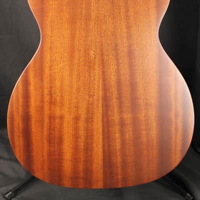 Martin 000-10e Retro Road Series Acoustic Electric Guitar Natural w/Soft Case image 3
