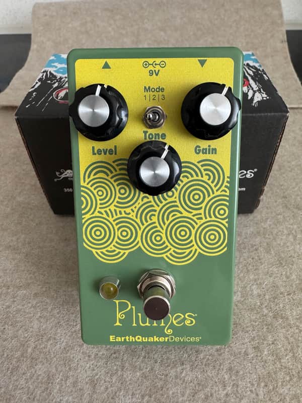 EarthQuaker Devices Plumes Small Signal Shredder