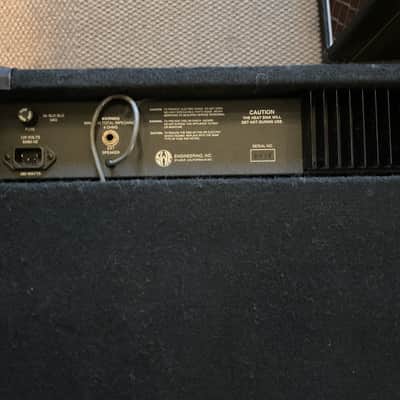 SWR Workingman's 15 Bass Combo Amp image 9
