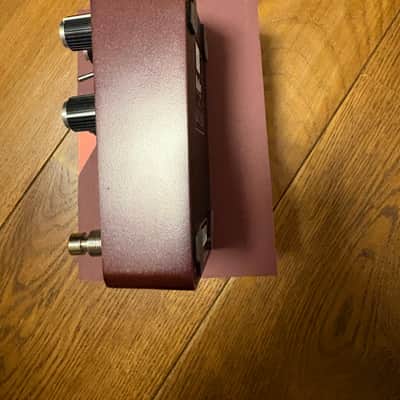 Universal Audio Ruby ’63 Top Boost Amplifier - Ruby / Silver image 3