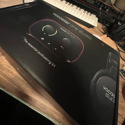 Focusrite Vocaster One Studio (MINT) image 1