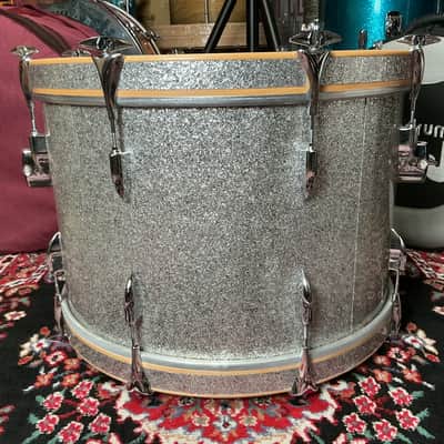 Sonor Vintage Series 22”x14” Bass Drum - Silver Glitter image 4