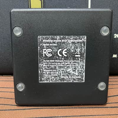 Meeblip Anode Synthesizer model AN-010 - MINT image 7