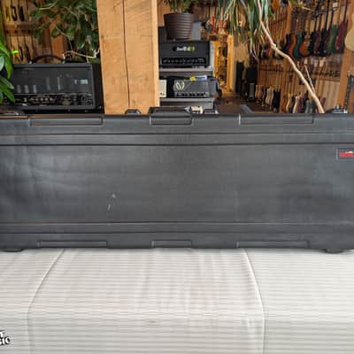 Gator GTSA-KEY88 88-Key Keyboard Case, Hardshell, Wheels - Used image 9