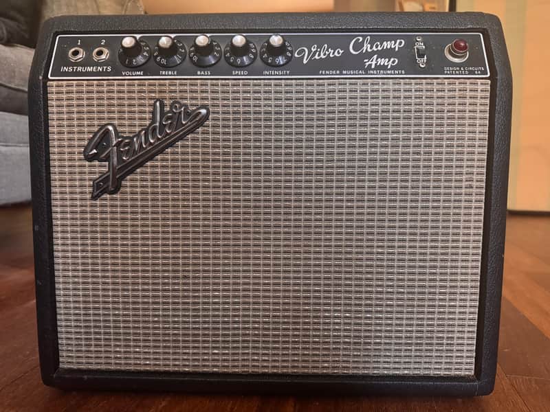 Fender Vibro Champ 6-Watt 1x8" Guitar Combo 1964 - 1967 - Black Panel image 1