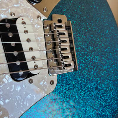 Immagine Squier Paranormal Super-Sonic 2021 - Present - Blue Sparkle electric guitar upgrades - 21
