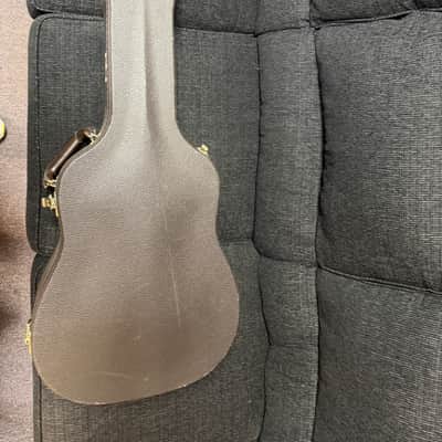 Taylor 320e 2013 image 12