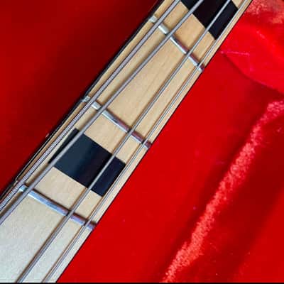 Fender jazz bass 1972 - 3 tone sunburst image 3