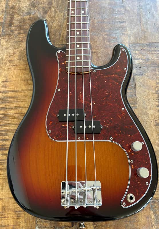 Fender American Special Precision Bass 2011 - 2014 | Reverb Canada