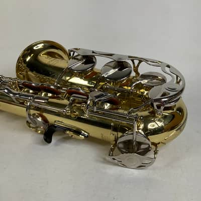 Yamaha YAS-200AD Advantage Alto Saxophone With Yamaha Case And Accessories image 8