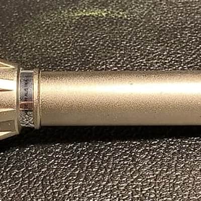 AKG D190E Vintage Dynamic Microphone 1976 - Silver image 4