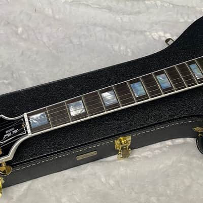 NEW! Gibson Les Paul Custom - Alpine White - Ebony Board - Authorized Dealer - 10lbs - G06473 image 9