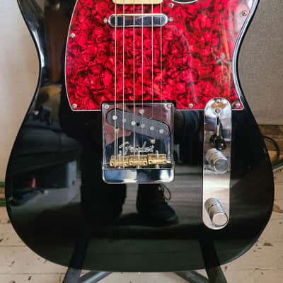 Fender American Professional Telecaster with Maple Fretboard 2017 - 2019 - Black image 3