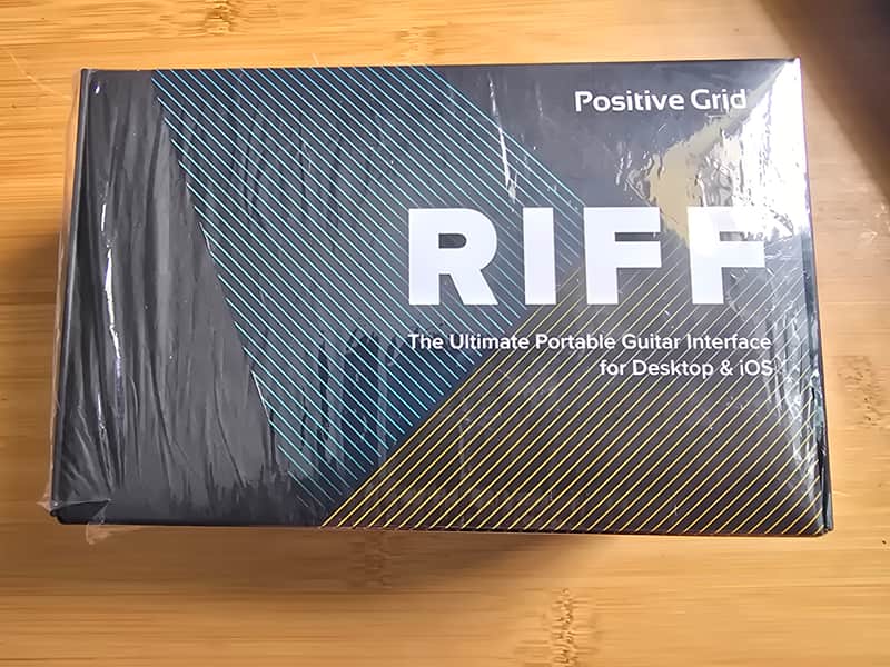 Positive Grid RIFF USB Guitar Audio Interface 2023 - Present - Black image 1