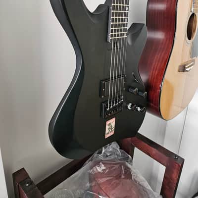 Line 6 SR270 Variax Shuriken Baritone - Matte Black image 6