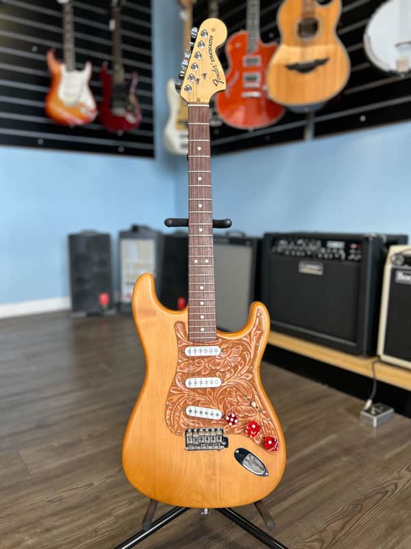 Fender American Highway One Stratocaster/ Modified 2004 - Natural w/case